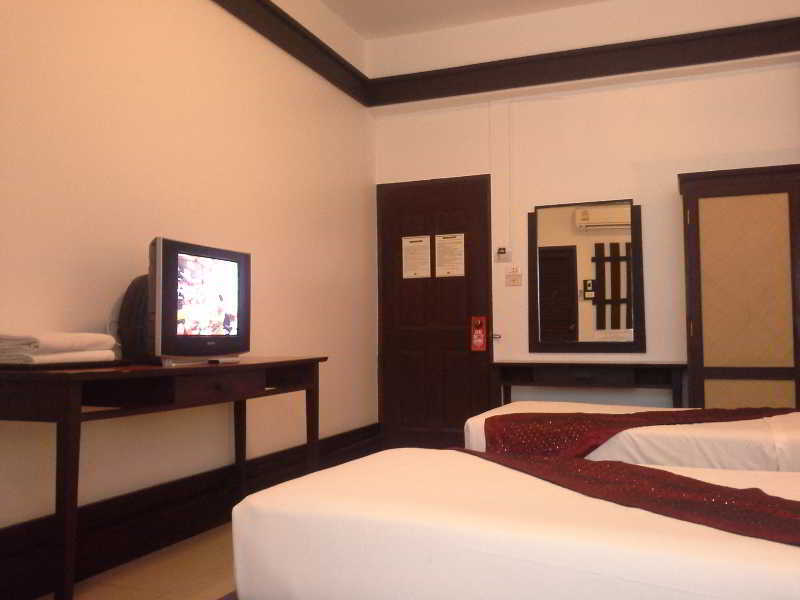 Sakulchai Place מלון 3*
